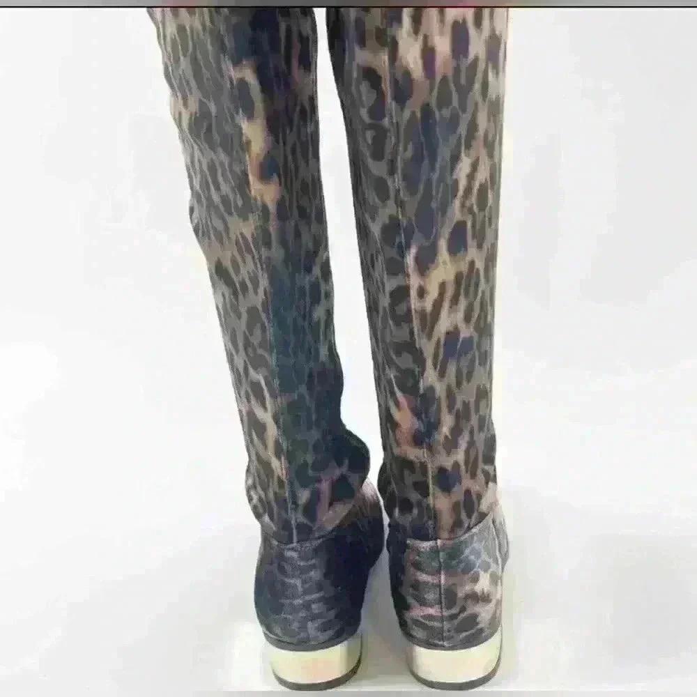 Size 7.5 NWT NIB Bamboo LEOPARD Print velvet Stardom OTK boot gold heel